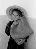 Niña con Costal, Bocaya